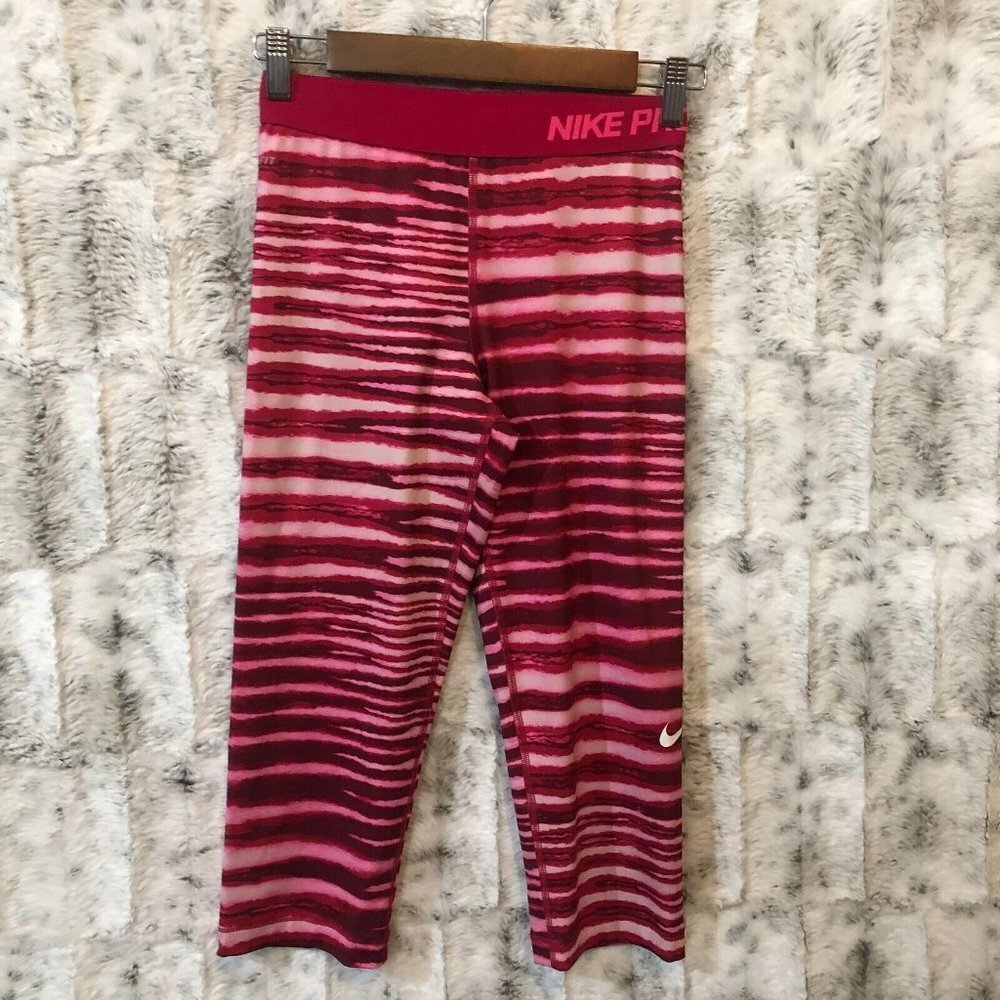 NIKE PRO Pink Camo Dri-Fit Capri Leggings Pants Womens Size Medium Athletic Yoga